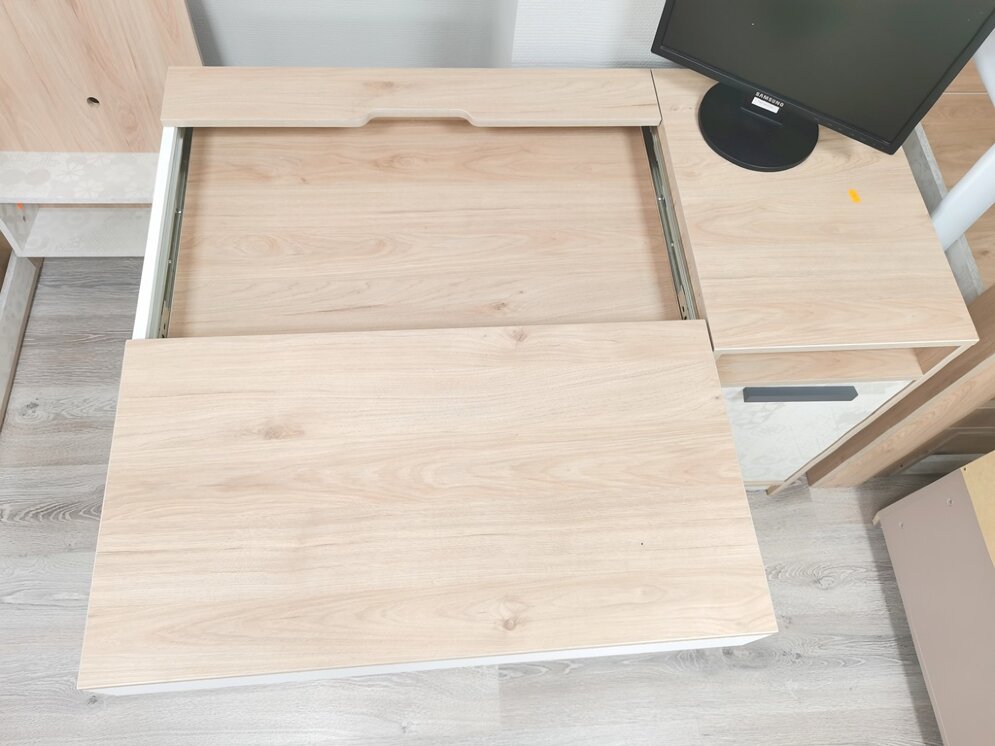 Стол прямой Алиса (мод.4) 