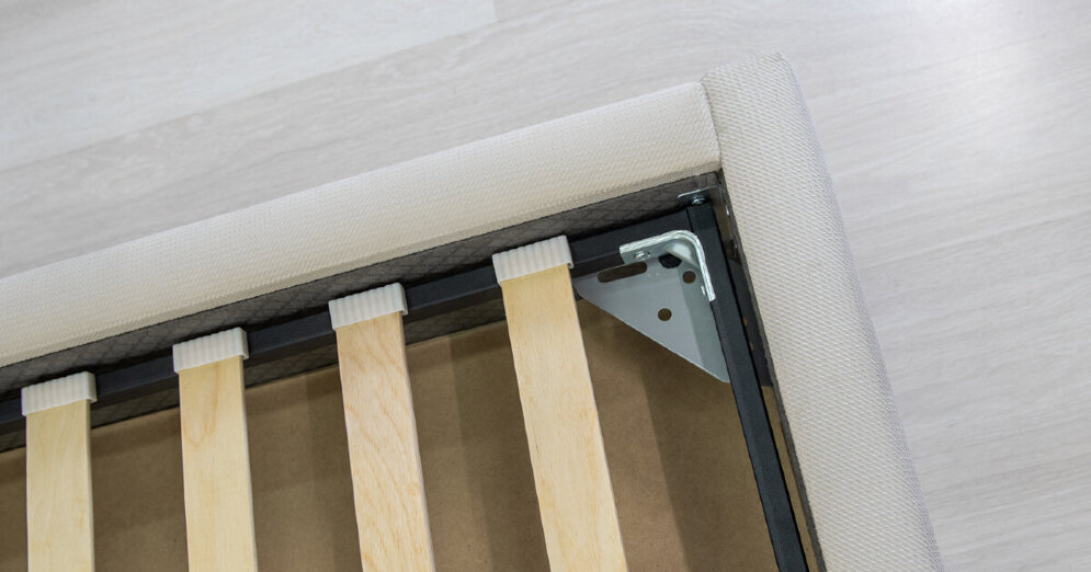 Кровать интерьерная Мелисса с подъемным механизмом 