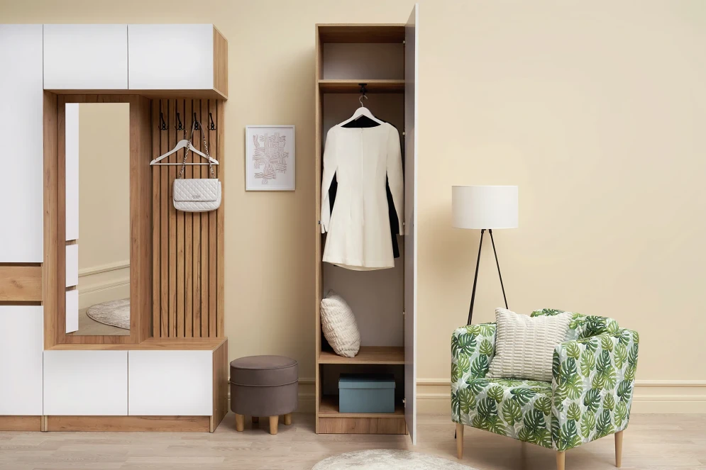 Пенал Роджина дуб крафт / белый глянец (прихожая) 