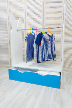Стеллаж-вешалка Зайка, белый-лазурь 