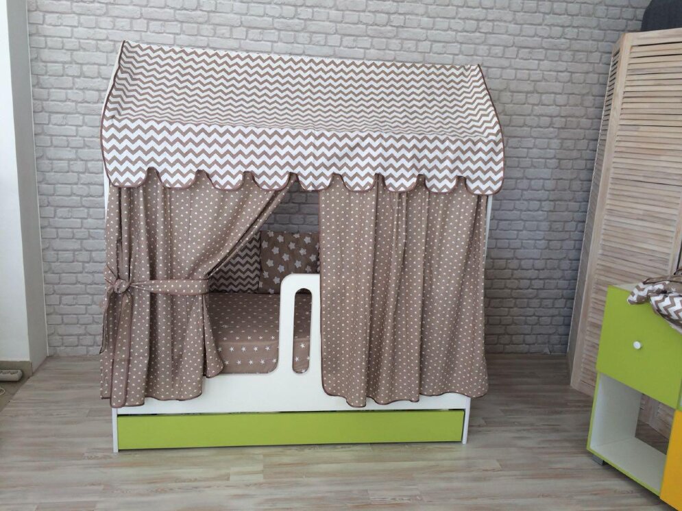 Детская кровать-домик двухъярусная выкатная 