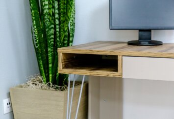 Стол прямой Анри 