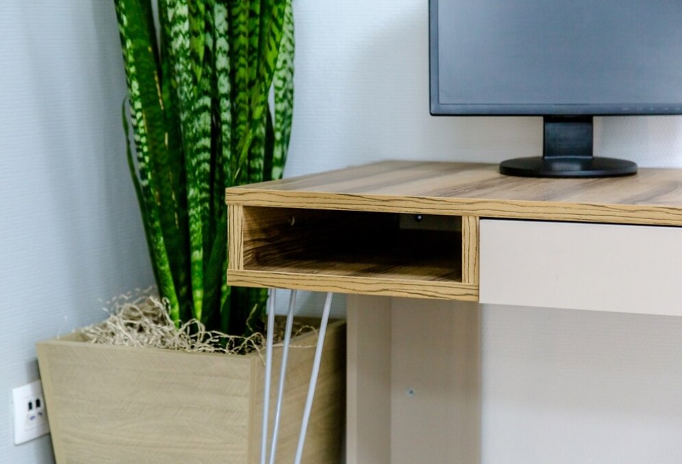 Стол прямой Анри  