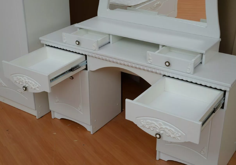 Стол туалетный Ольга-10 