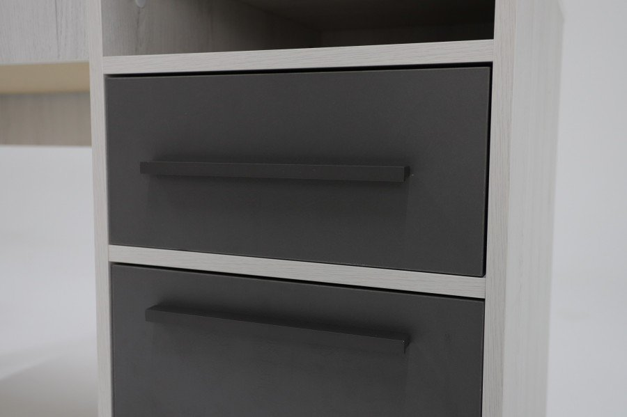 Стол письменный Нильс 1 