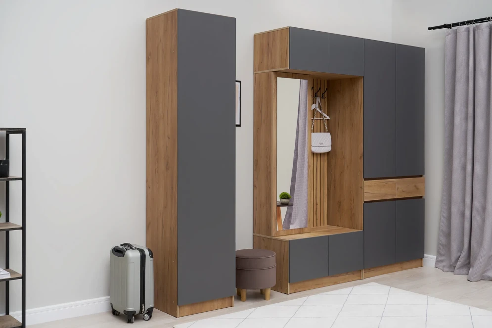 Пенал Роджина дуб крафт / графит (прихожая)  