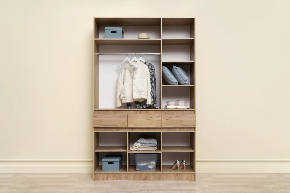 Шкаф трехстворчатый Роджина дуб крафт / графит 