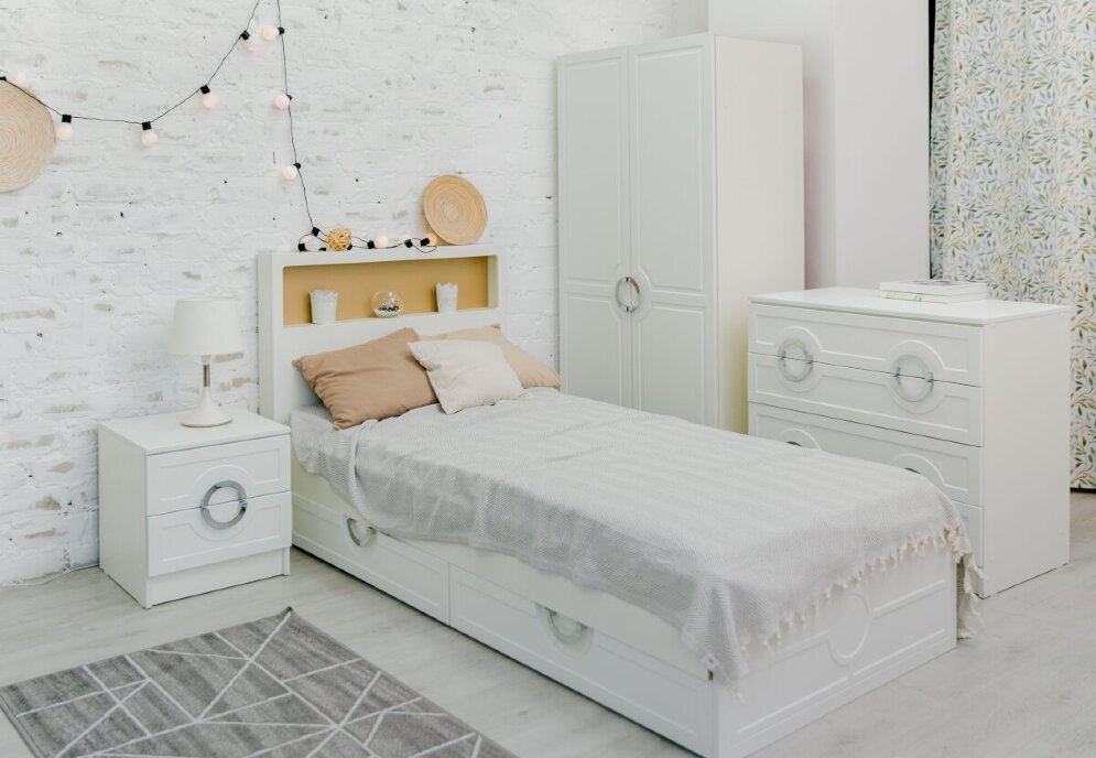 Шкаф 2-х дверный Милан, серебро 