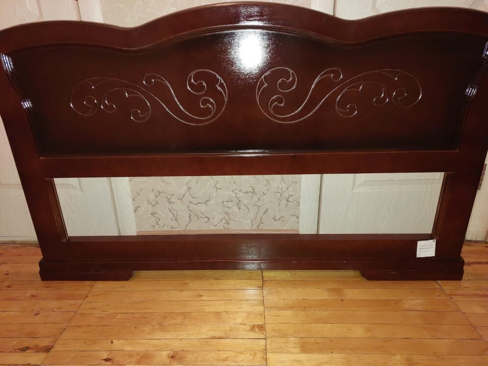 Кровать из массива Карина-8 орех  