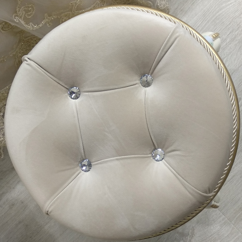 Пуф Людовик 