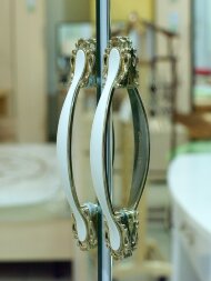 Шкаф для одежды четырехдверный с зеркалом Виктория №2