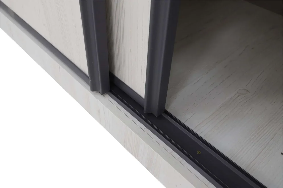 Шкаф-купе с зеркалом Винтер 